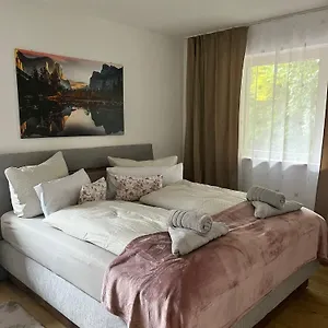 Apartment Nr 1 Iller Im Allgaeu Mit Balkon Bergblick, Sonthofen